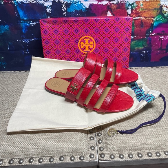 COPY - Tory Burch - Picture 2 of 5